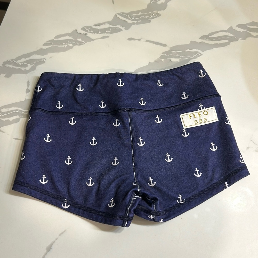 Fleo xs shorts